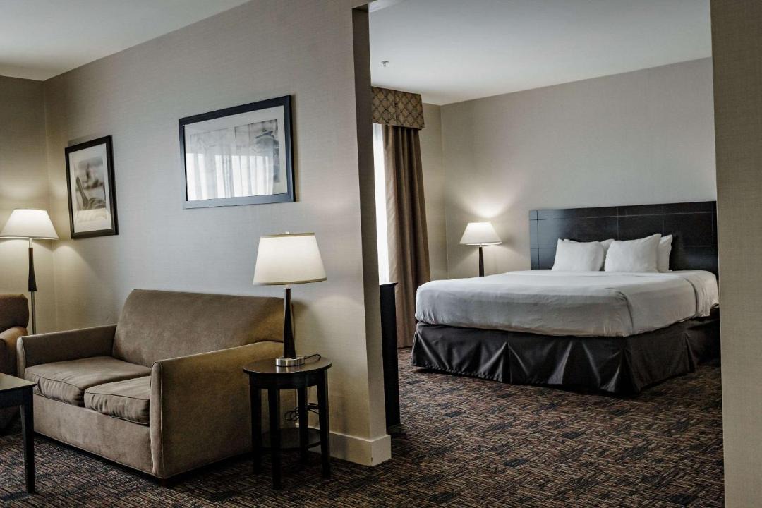 Photo of Bedroom in Leduc