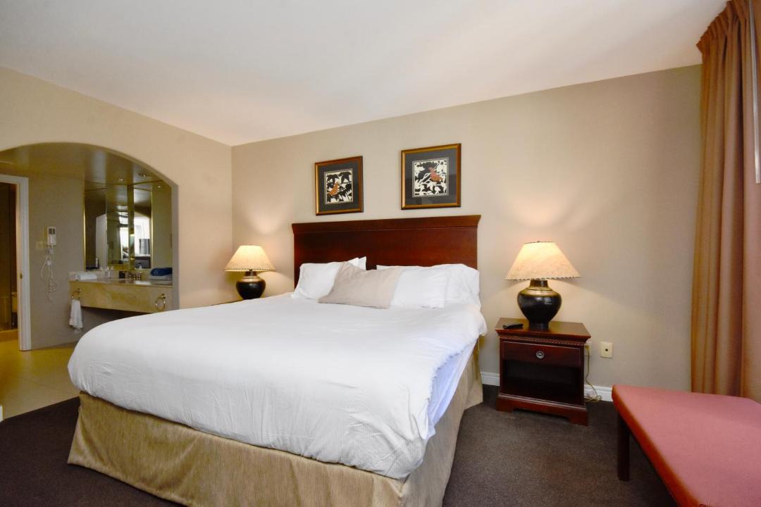 Photo of Bedroom in Oro-Medonte