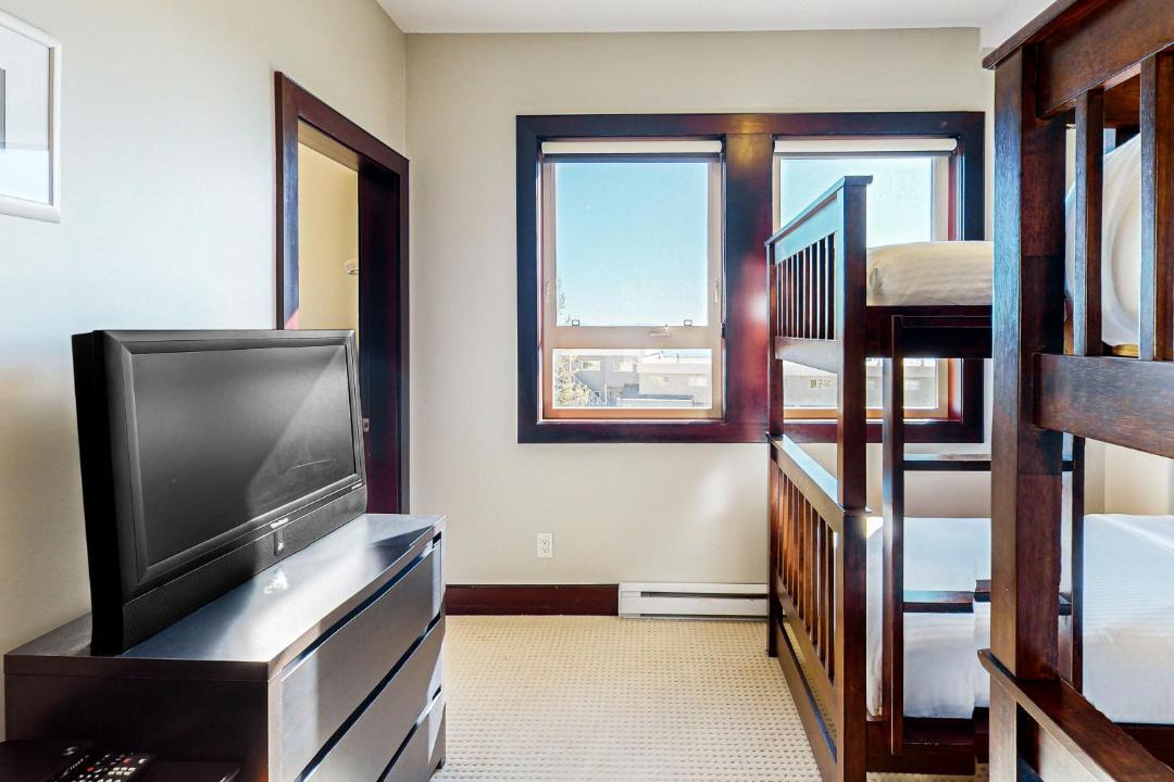 Photo of Bedroom in Big White Ski Resort