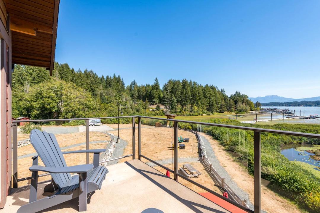 Photo of Others in Sproat Lake