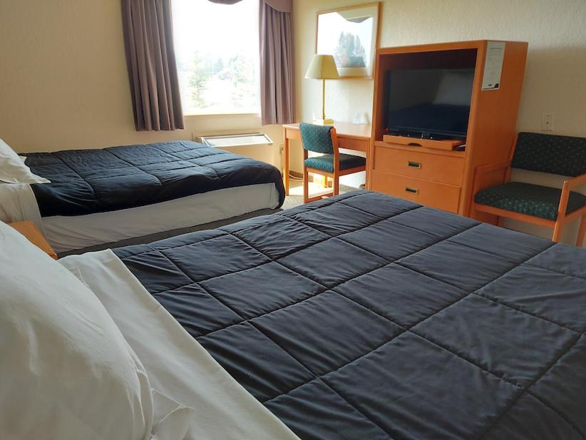 Photo of Bedroom in Rocky Mountain House