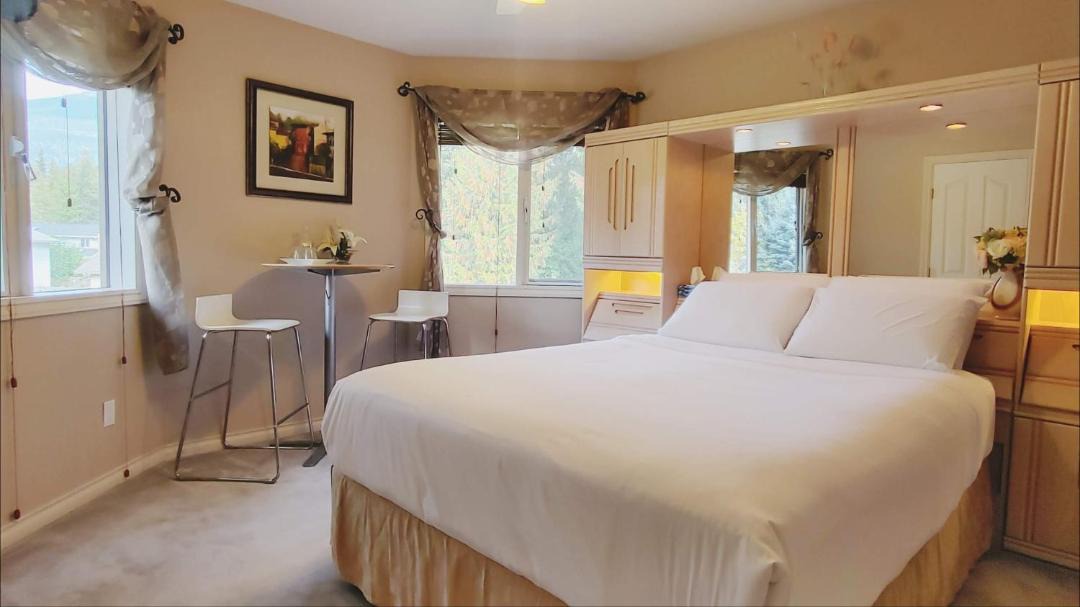Photo of Bedroom in Revelstoke