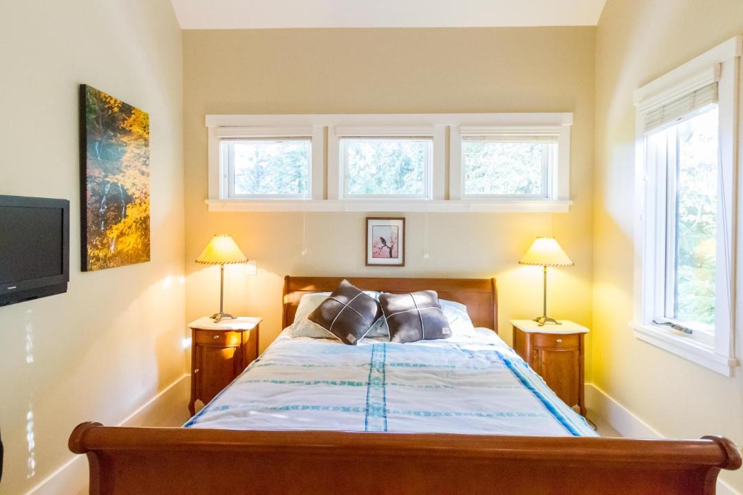 Photo of Bedroom in Upper Village