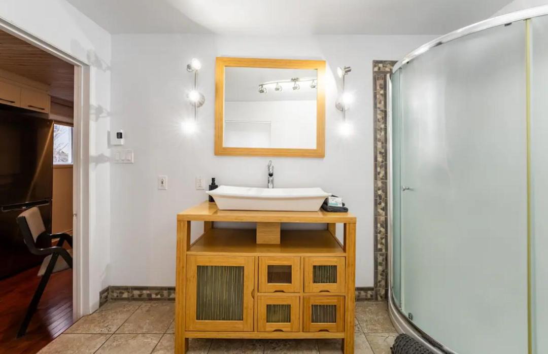 Photo of Bathroom in North Hatley