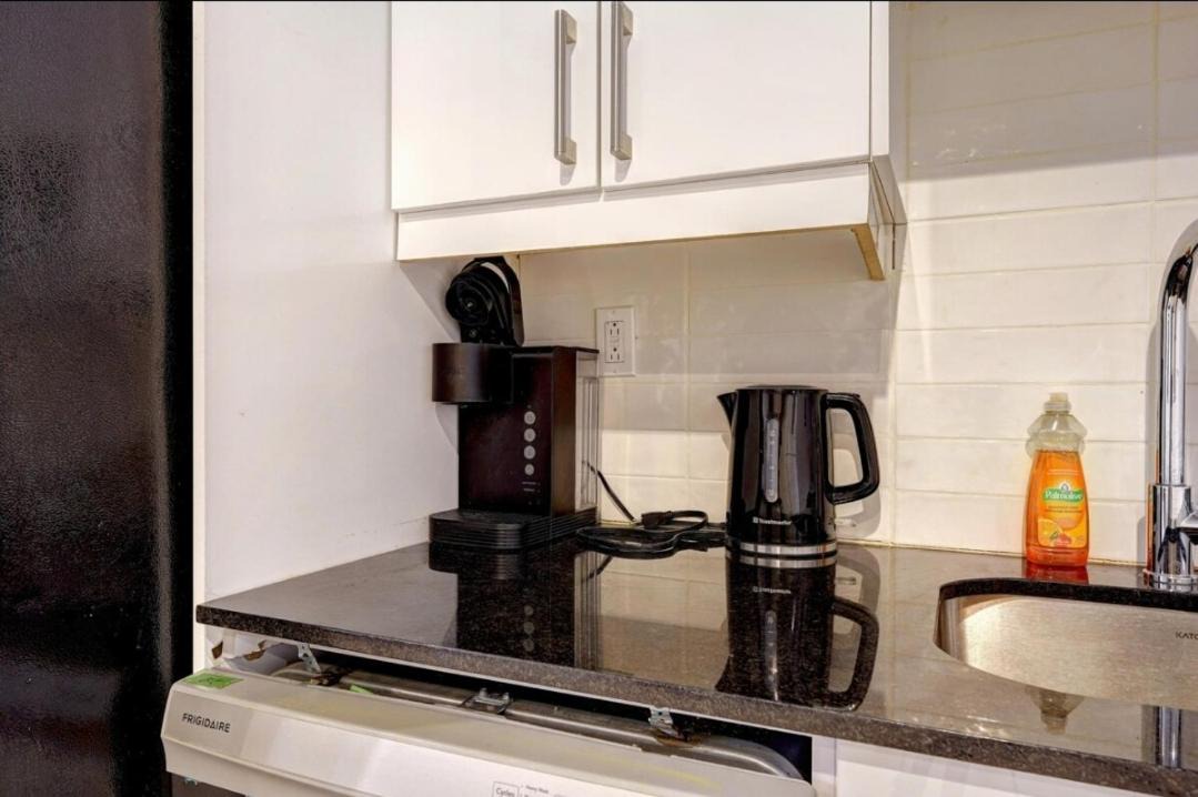 Photo of Kitchen in La Petite-Patrie