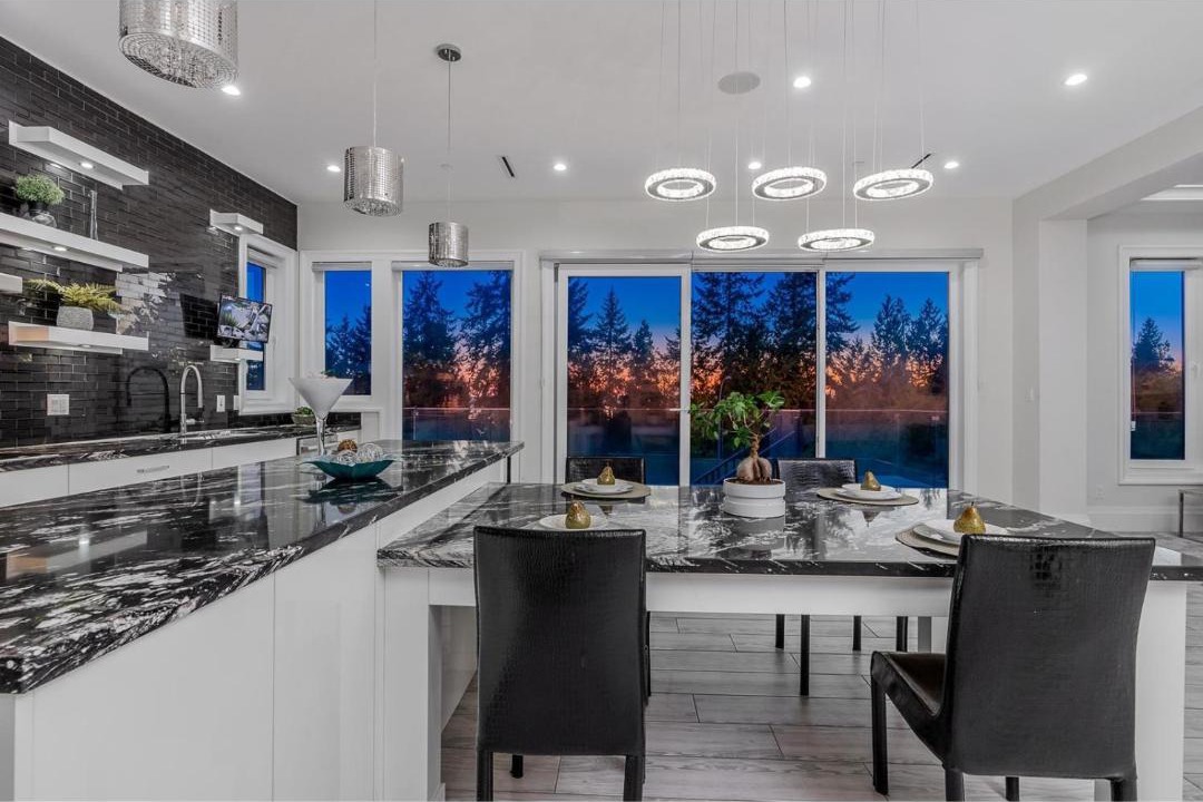Photo of Kitchen in West Vancouver