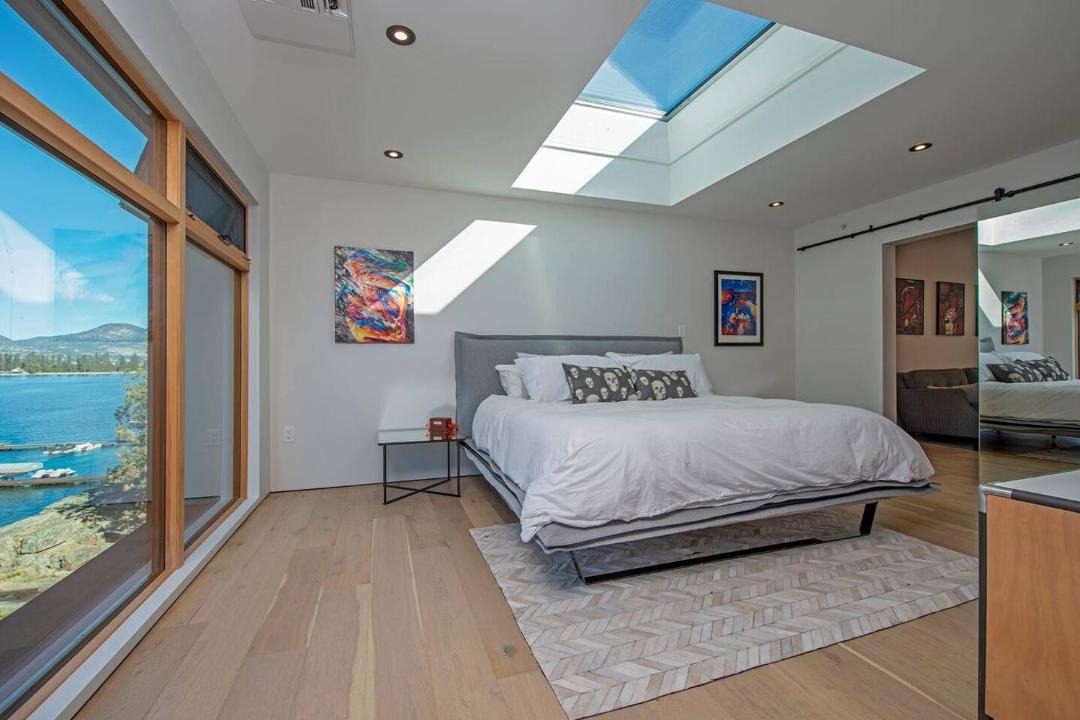 Photo of Bedroom in Okanagan-Similkameen