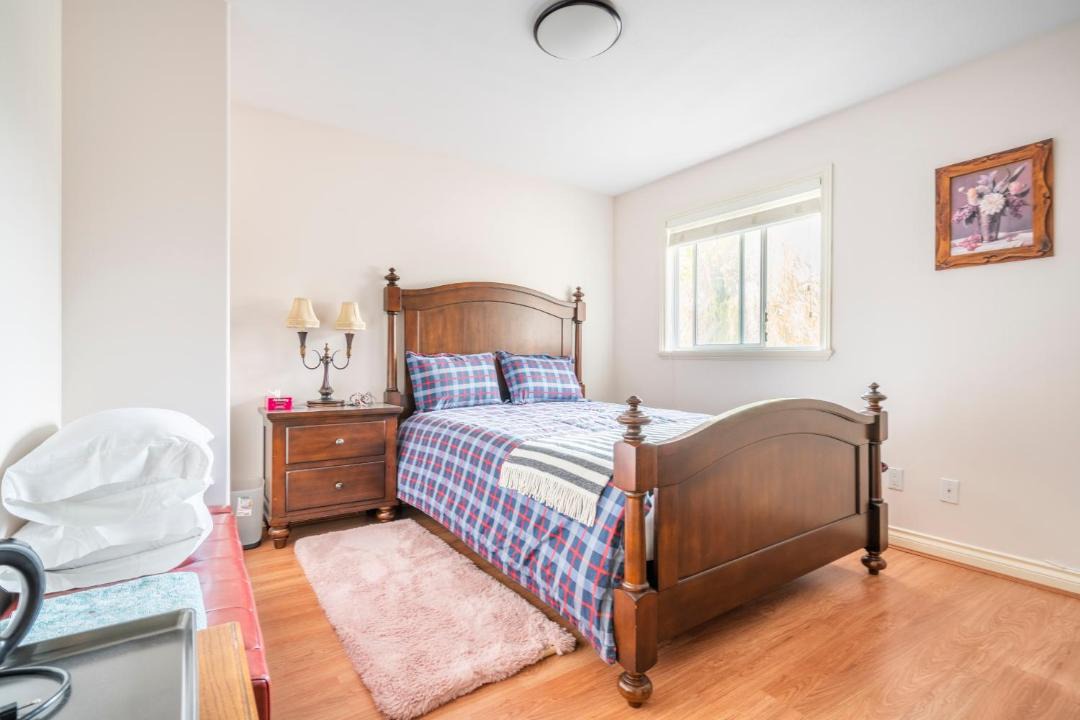 Photo of Bedroom in Steveston