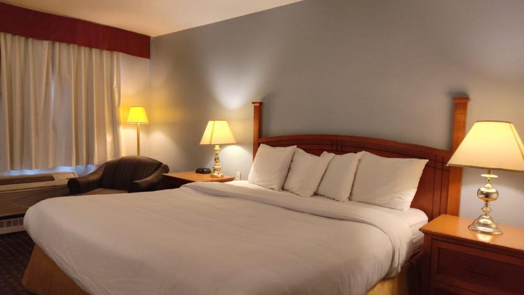 Photo of Bedroom in Banff Trail
