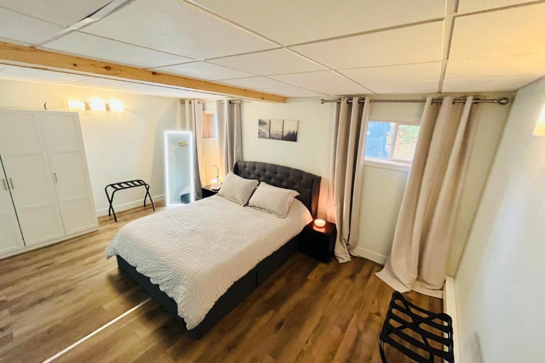 Photo of Bedroom in North Hatley
