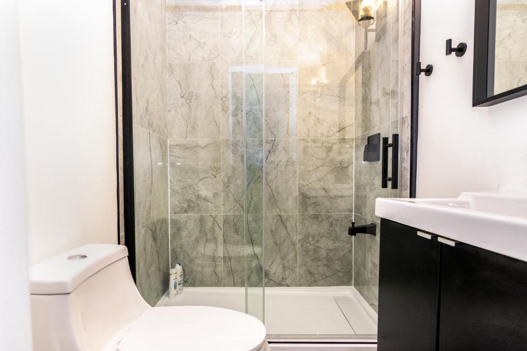 Photo of Bathroom in Cabbagetown