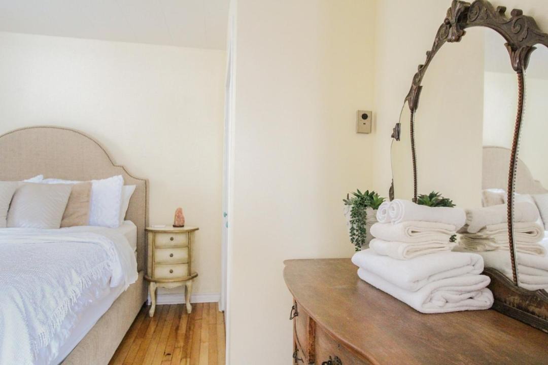 Photo of Bedroom in Meaford