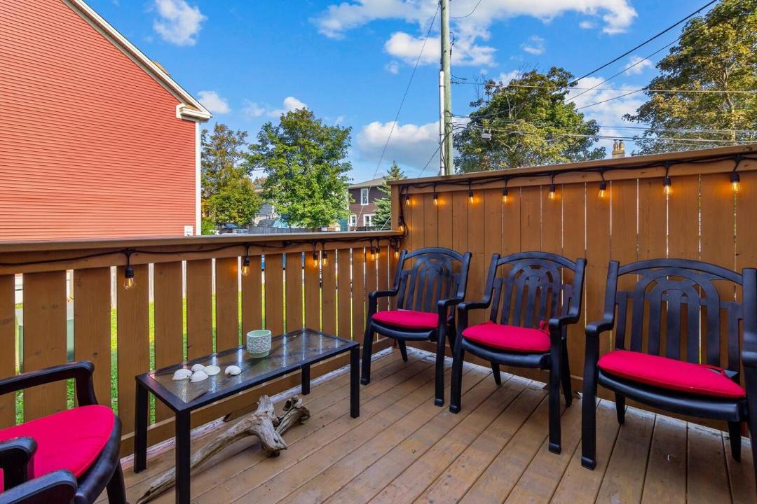 Photo of Patio Balcony in Terra Nova