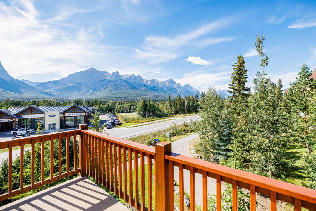 Photo of Patio Balcony in Canmore
