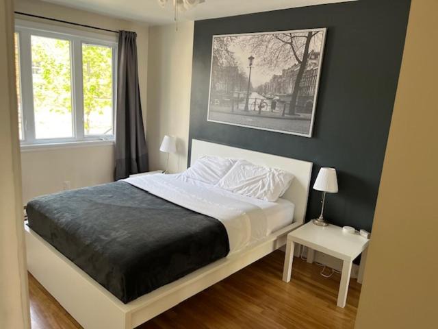 Photo of Bedroom in Longue-Pointe
