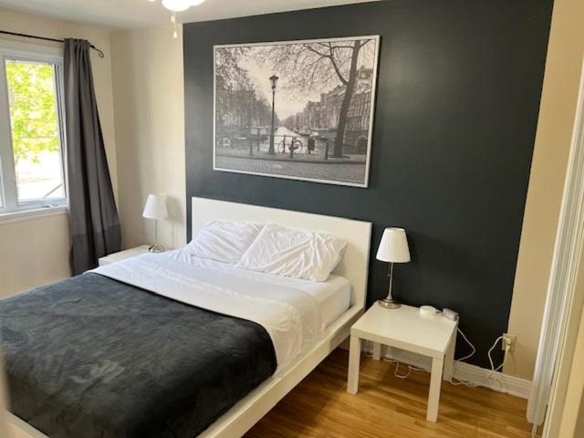 Photo of Bedroom in Longue-Pointe