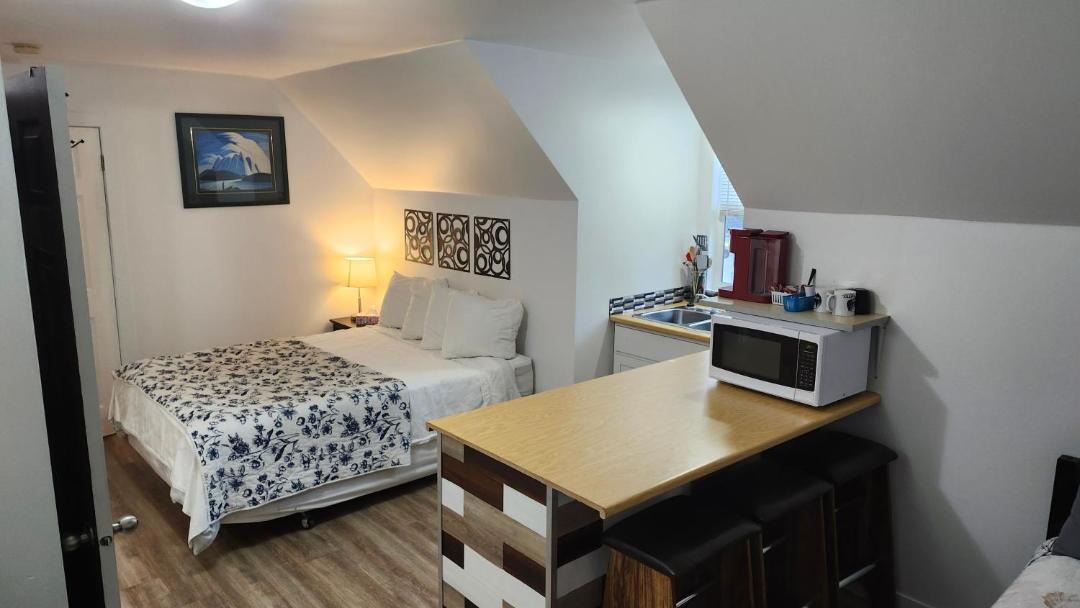 Photo of Bedroom in Sicamous