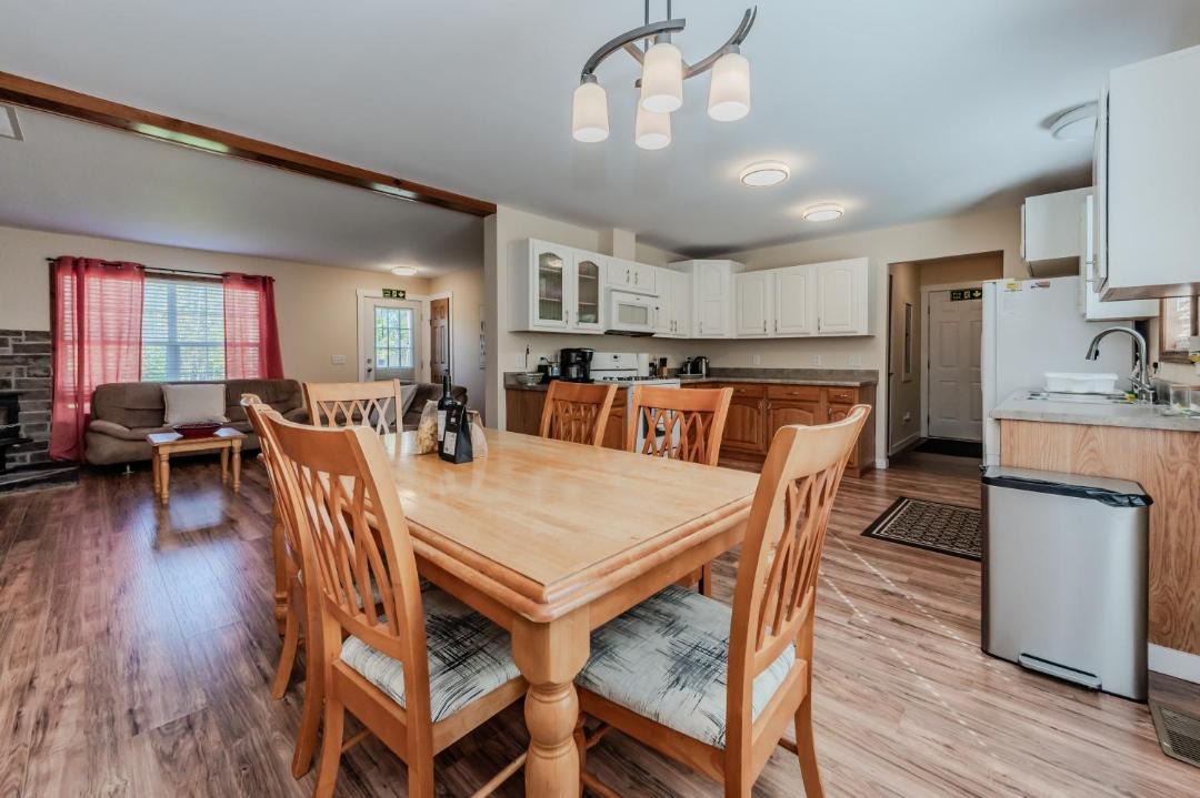 Photo of Kitchen in Miller Lake