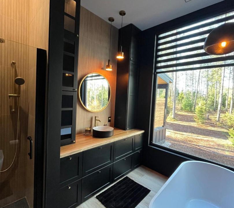 Photo of Bathroom in McMurrich/Monteith
