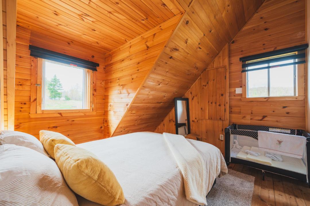 Photo of Bedroom in Mandeville