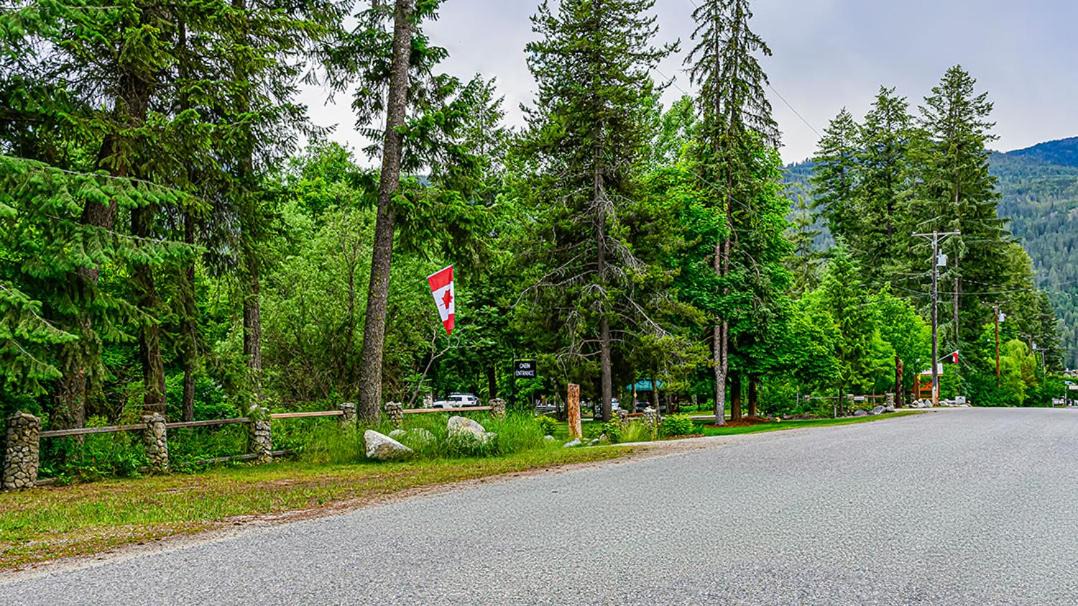 Photo of Others in Christina Lake