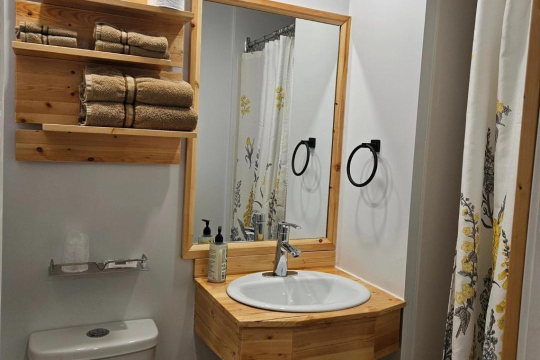 Photo of Bathroom in Whitewood