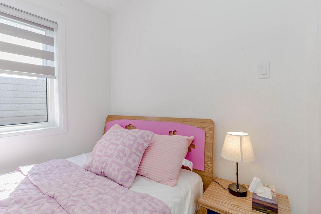Photo of Bedroom in Thorold
