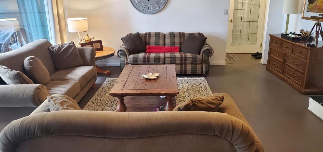Photo of Livingroom in Hollyburn