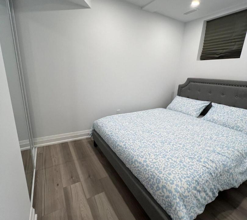 Photo of Bedroom in Erin Mills