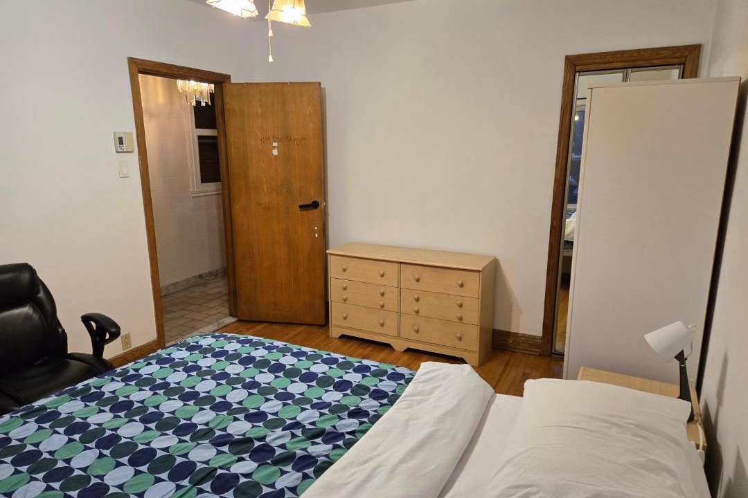 Photo of Bedroom in Cote-Saint-Paul