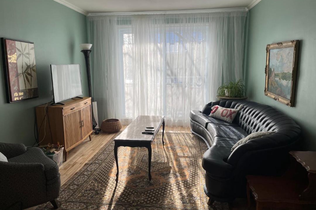 Photo of Livingroom in Sault-au-Recollet