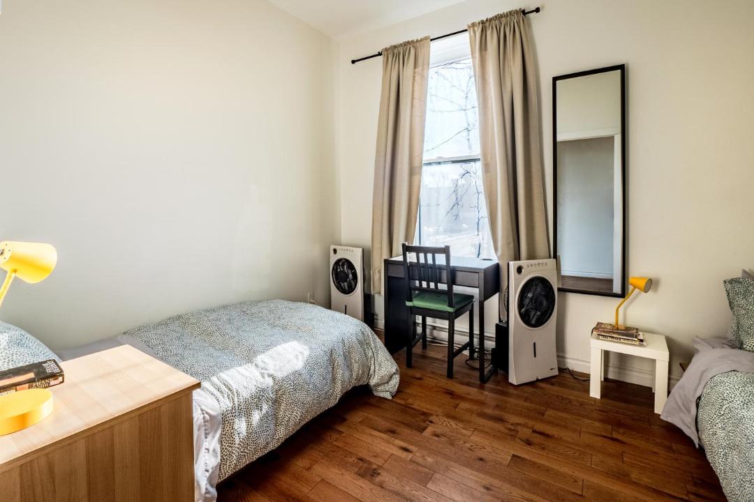 Photo of Bedroom in De Lorimier