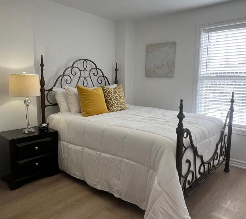 Photo of Bedroom in Downtown