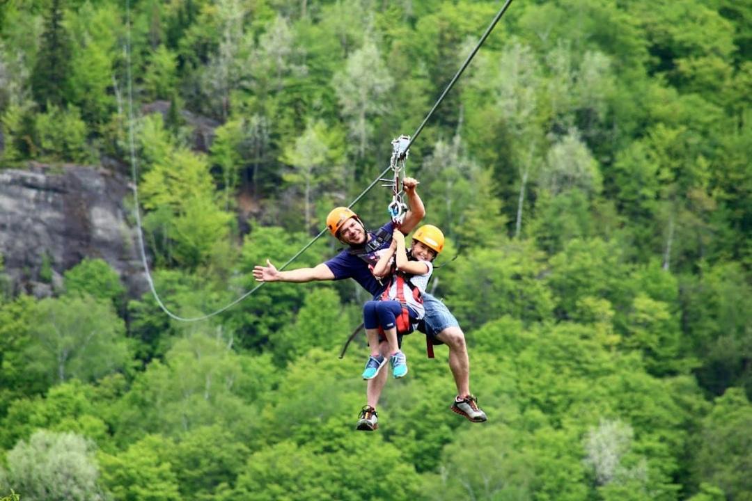 Photo of Others in St-Adolphe-d'Howard