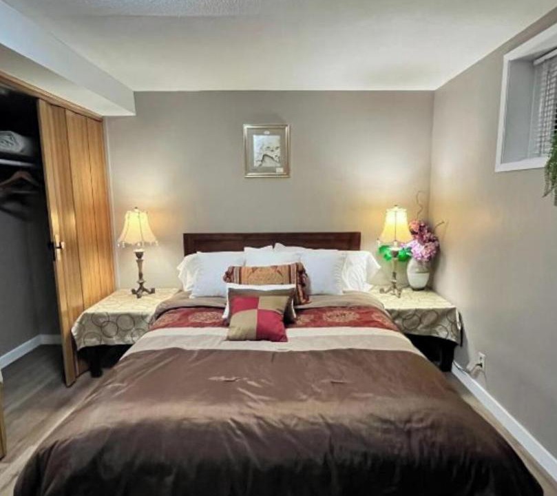 Photo of Bedroom in West Edmonton