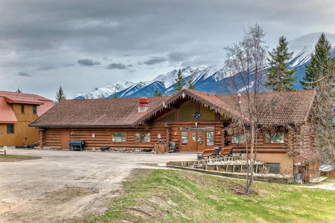 Photo of Others in Valemount