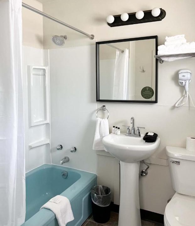 Photo of Bathroom in Melita