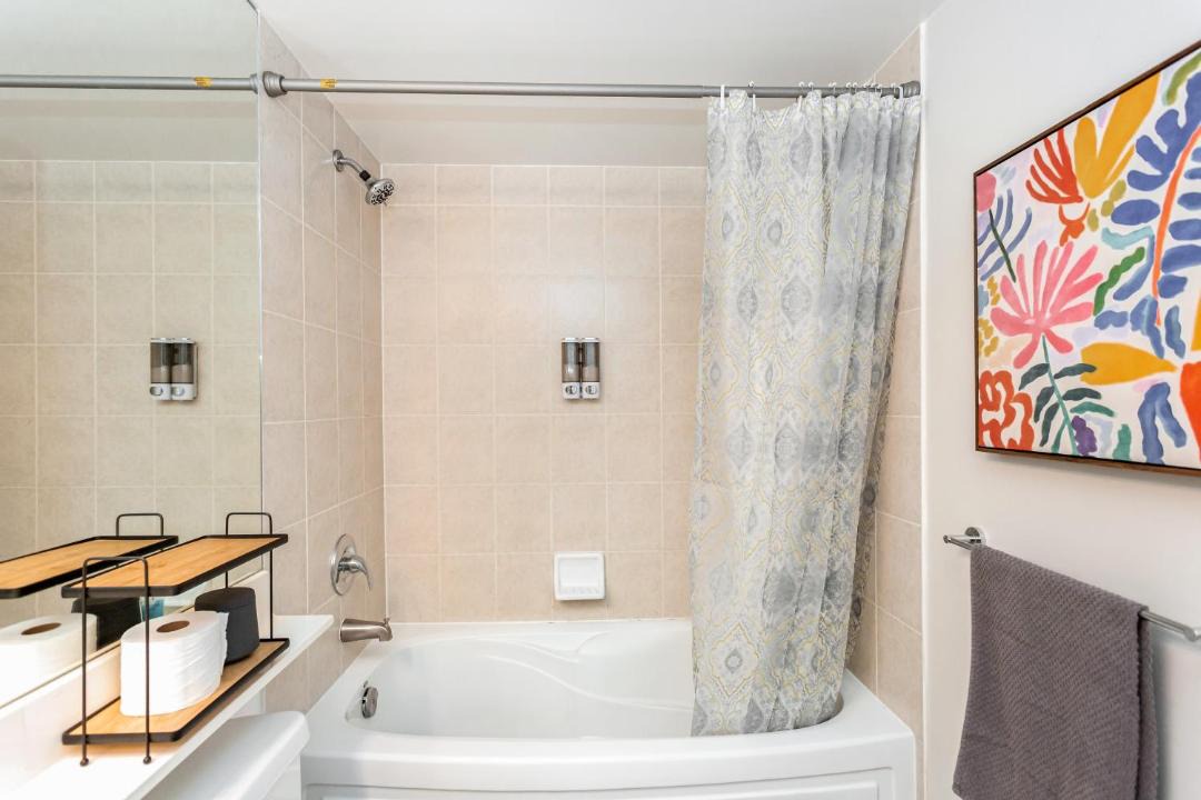 Photo of Bathroom in Downtown Mississauga