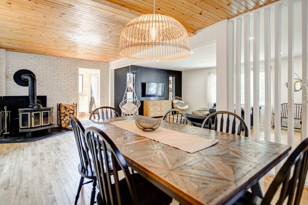 Photo of Kitchen in Sainte-Lucie-des-Laurentides