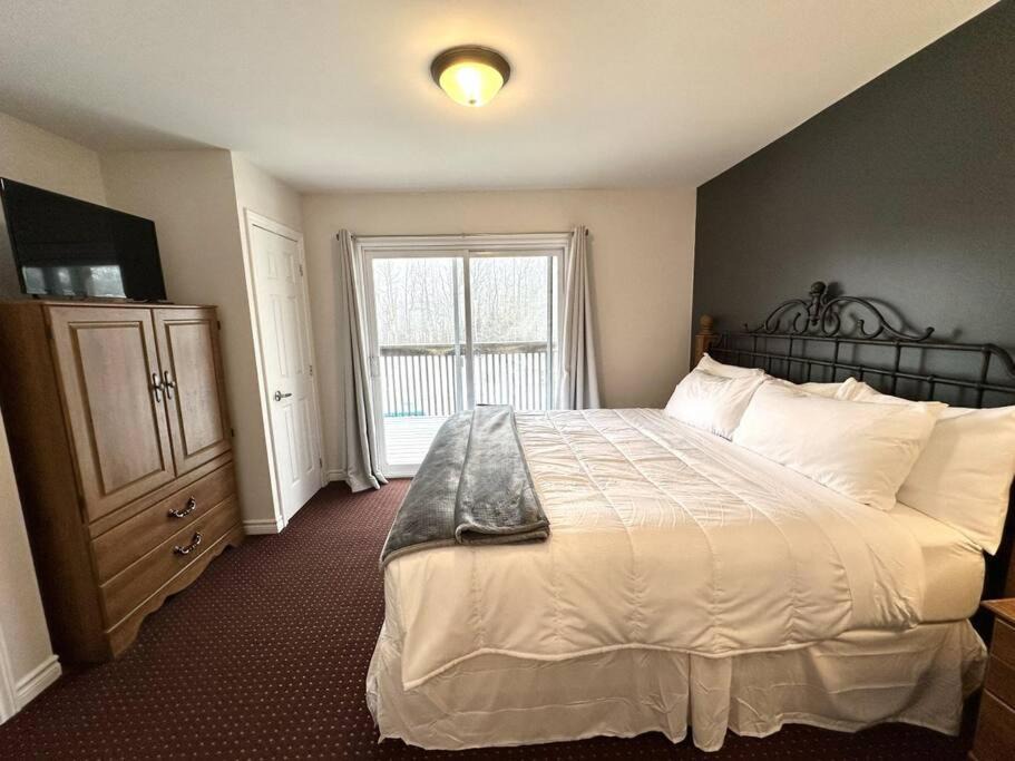 Photo of Bedroom in Collingwood
