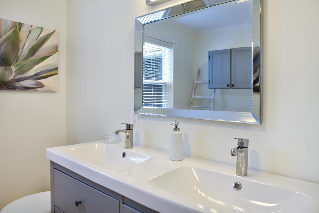 Photo of Bathroom in Knowlton