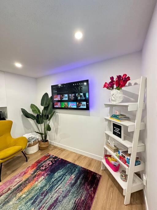Photo of Livingroom in Regina