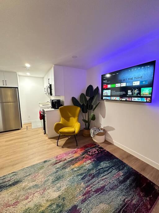 Photo of Livingroom in Regina