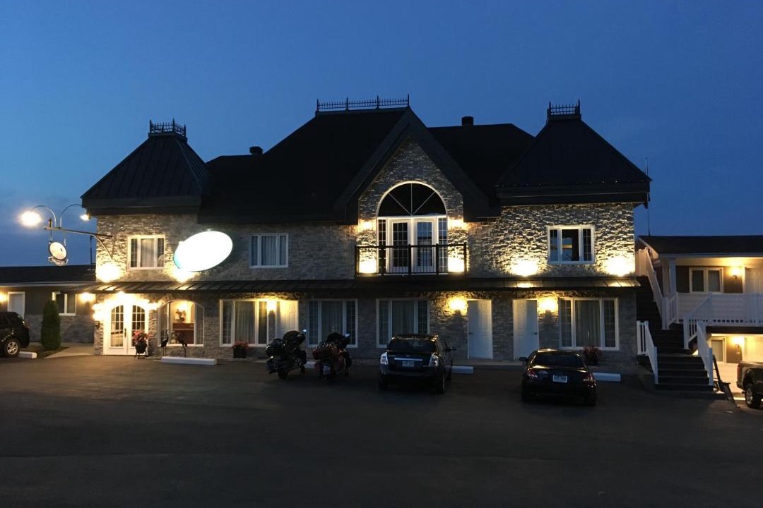 Photo of Others in Saint-Simeon