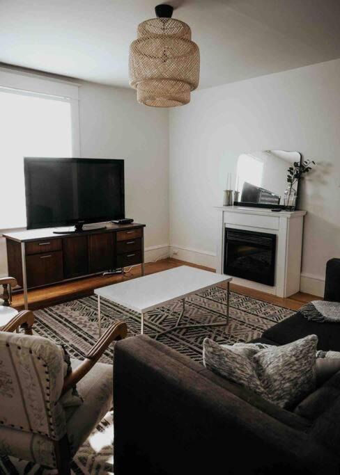 Photo of Livingroom in Campbellton