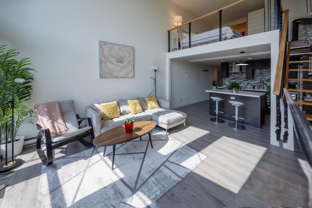 Photo of Livingroom in Downtown Vancouver