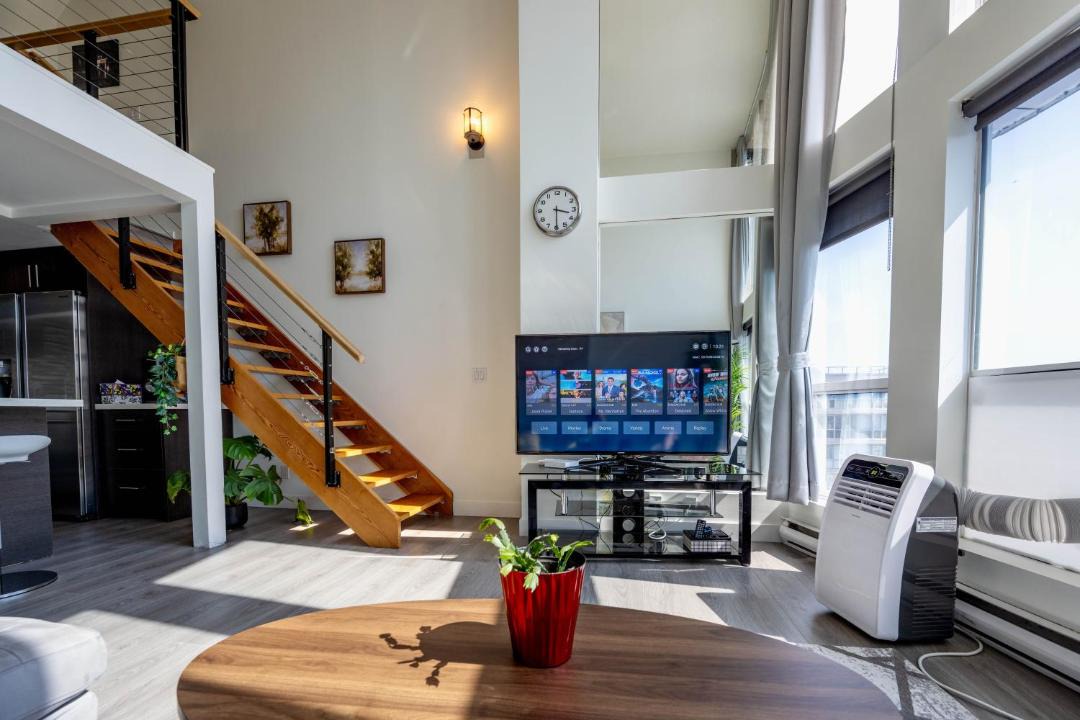 Photo of Livingroom in Downtown Vancouver