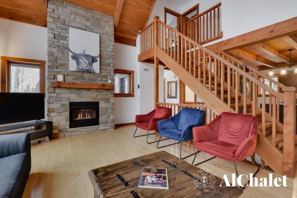 Photo of Livingroom in Petite-Riviere-Saint-Francois