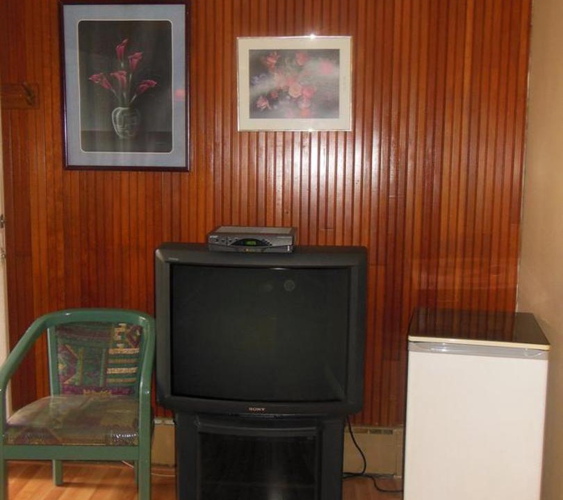Photo of Livingroom in Pointe-aux-Trembles