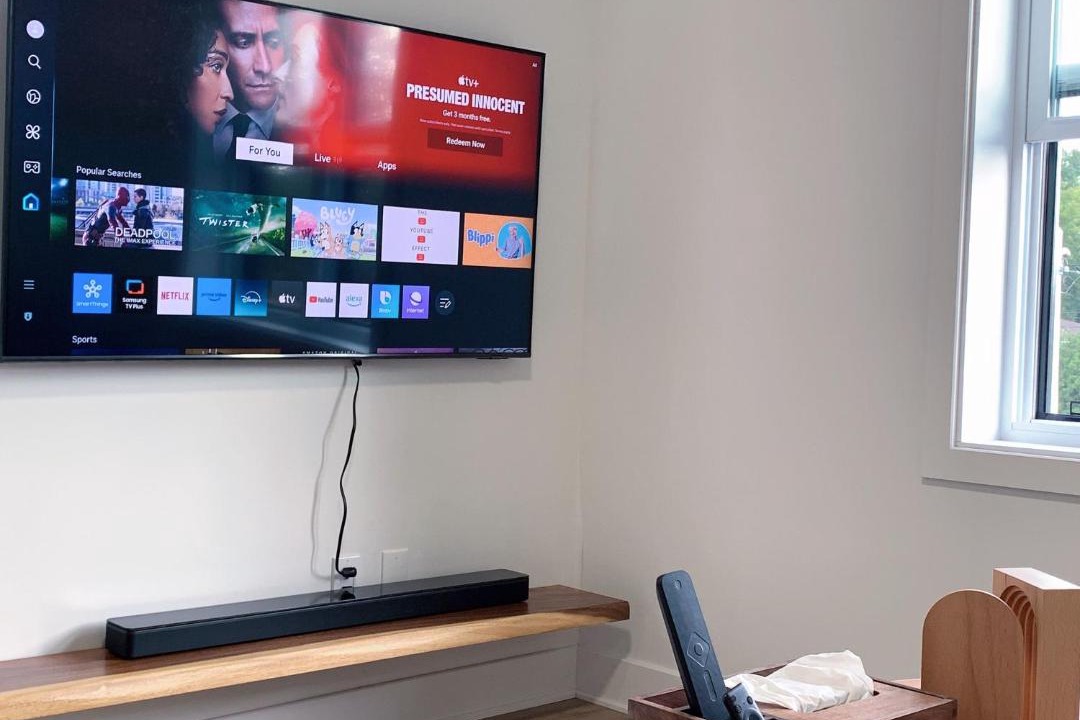 Photo of Livingroom in Longueuil